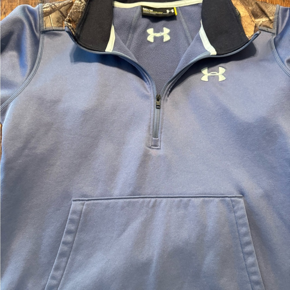 Under Armour women’s med pullover & hoodie-2 items
